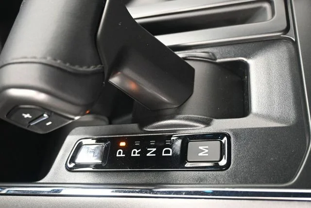 New 2026 Carbonized Gray Metallic Ford XLT image 14
