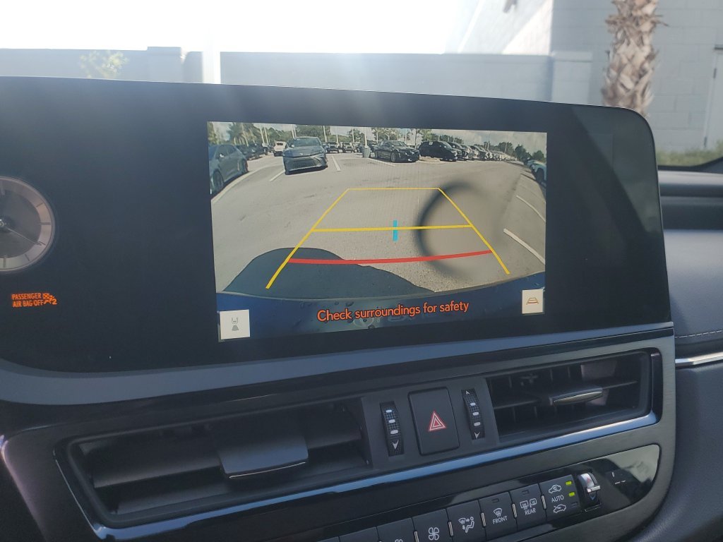 Used 2025 Black Lexus 350 image 21