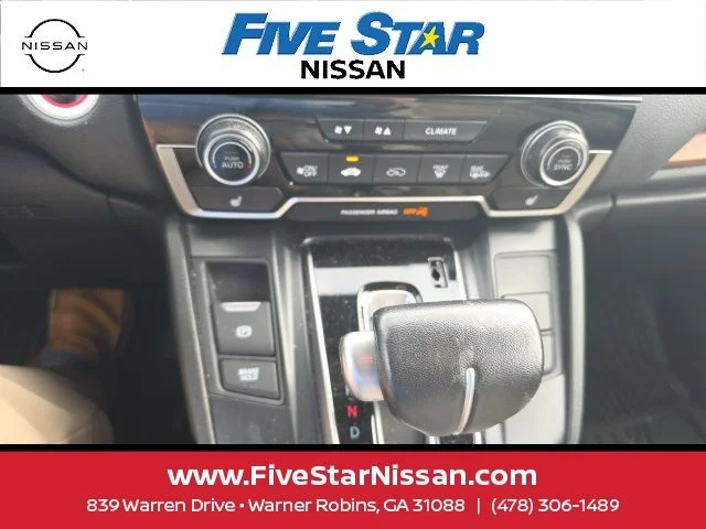 Used 2021 White Honda EX-L image 19
