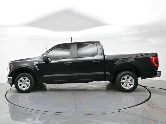 Used 2023 Agate Black Metallic Ford XL image 4