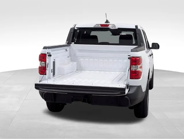 New 2026 Oxford White Ford XL image 44