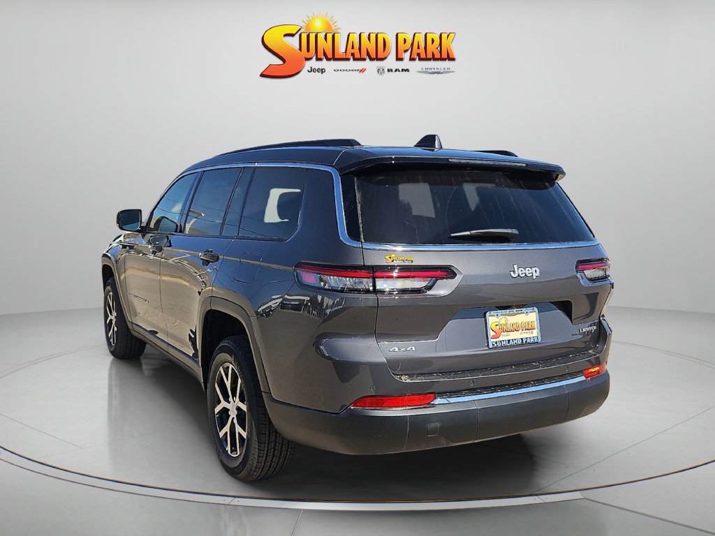 New 2025 Baltic Gray Metallic Clear-Coat Exterior Paint Jeep Limited image 5