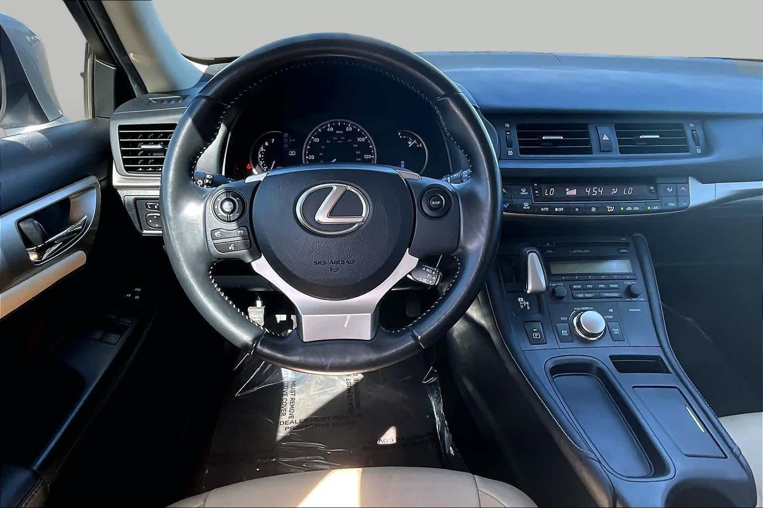 Used 2014 Silver Lining Metallic Lexus Hybrid image 5