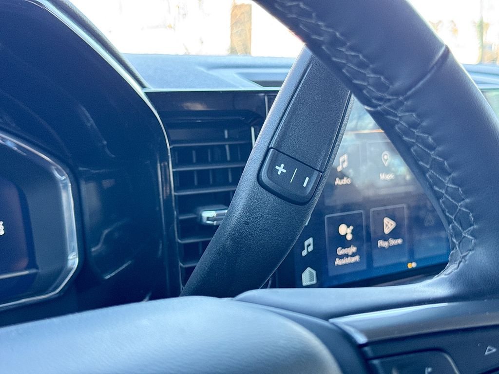 Used 2025 Black Chevrolet LTZ image 28