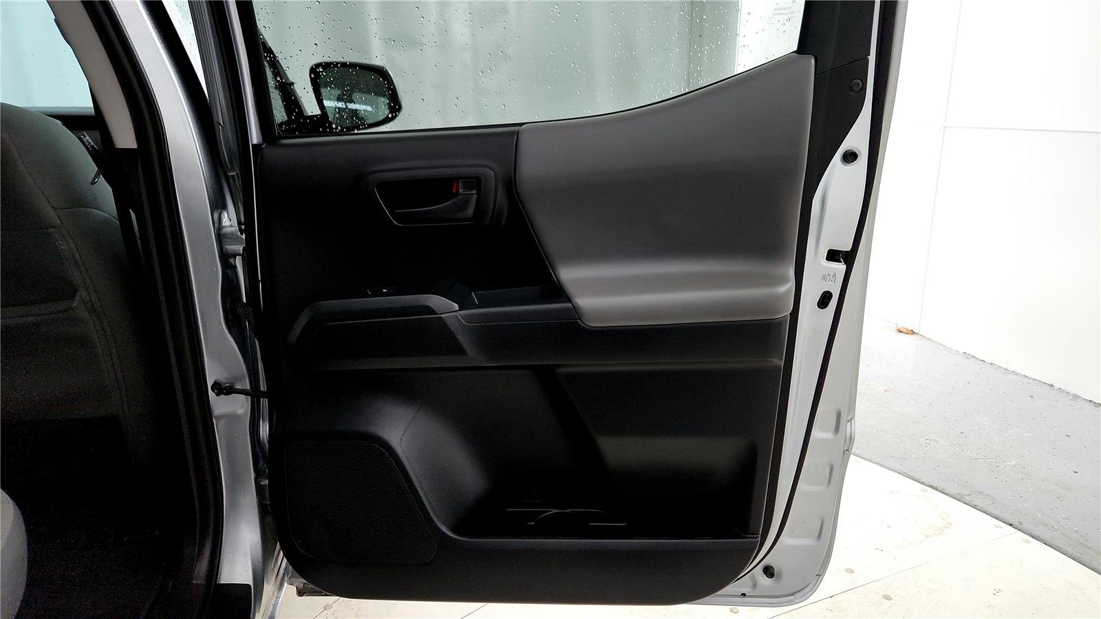 2022 Toyota Tacoma SR - Photo 19