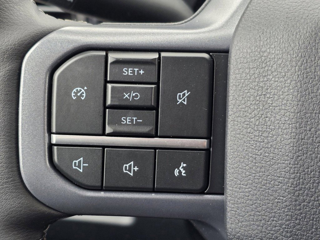 New 2026 Avalanche Ford LARIAT image 17