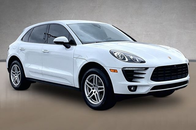 Used 2018 White Porsche  image 9
