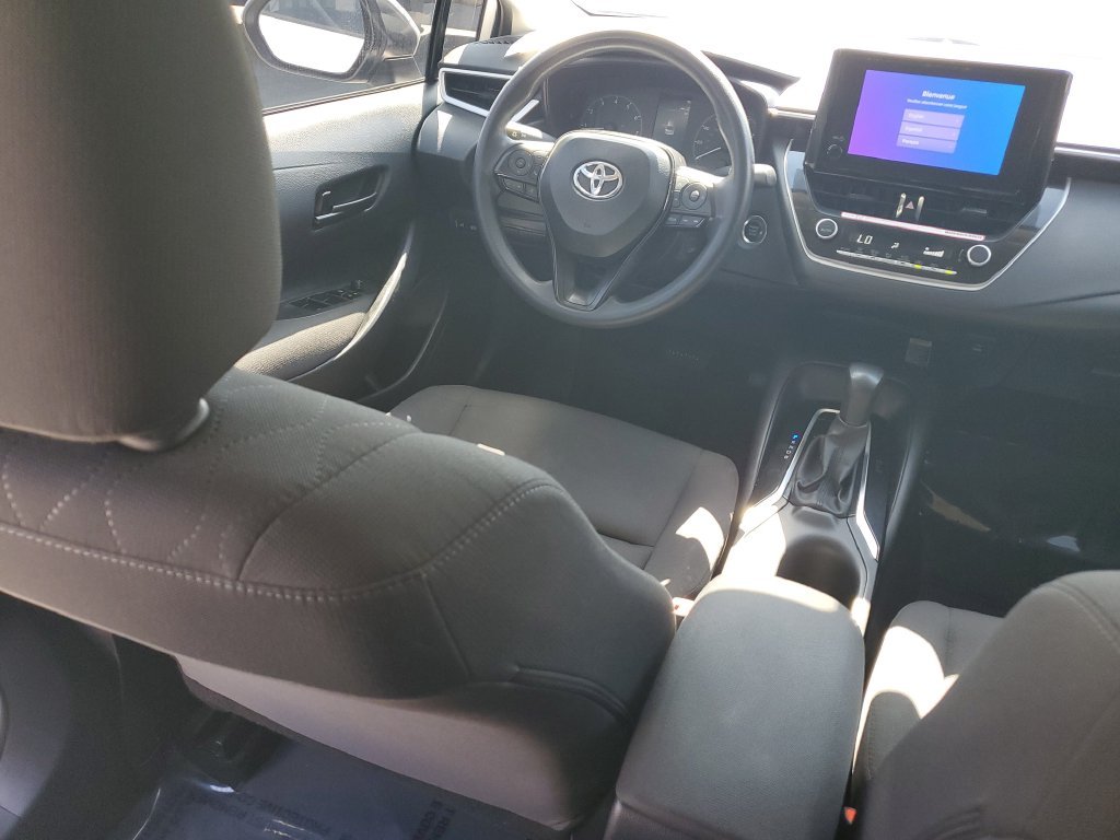 Certified Used 2025 Classic Silver Metallic Toyota LE image 11