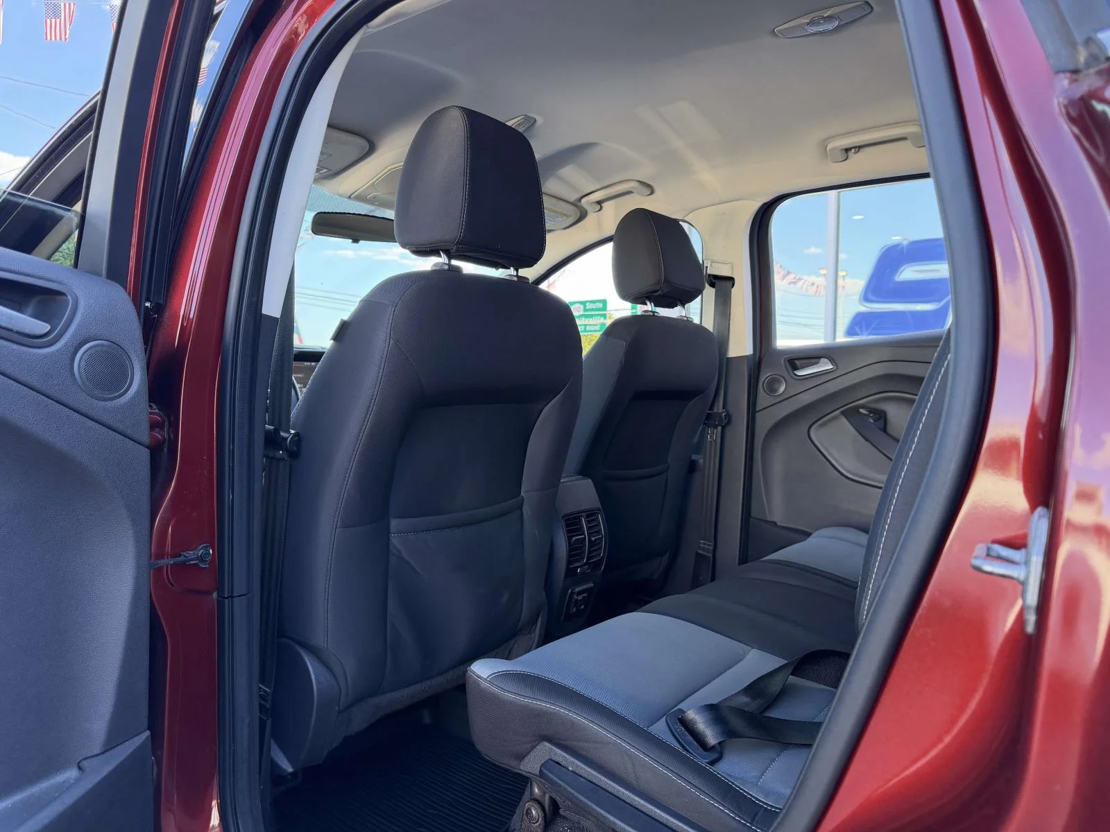 2014 Ford Escape SE - Photo 16