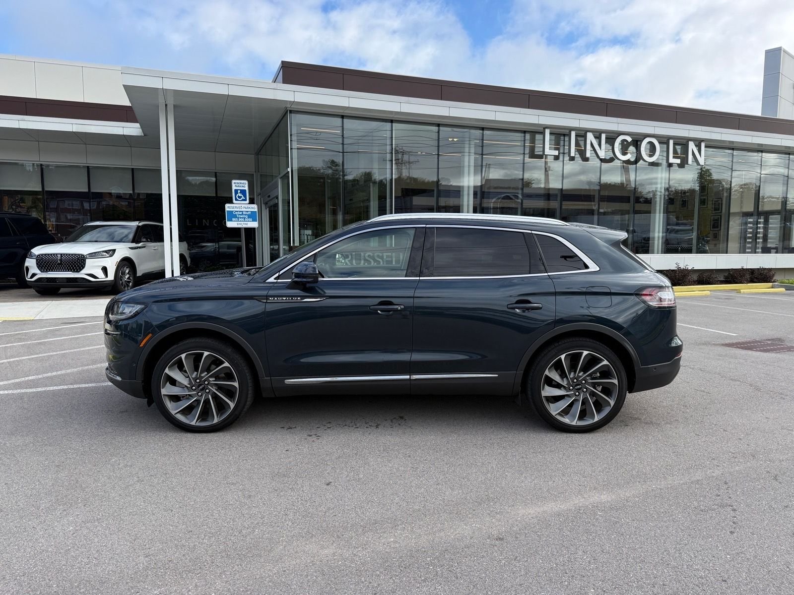 2LMPJ8KP1NBL26674