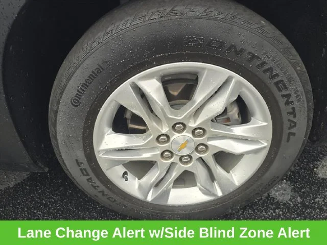Used 2022 SUMMIT WHITE Chevrolet LT image 17