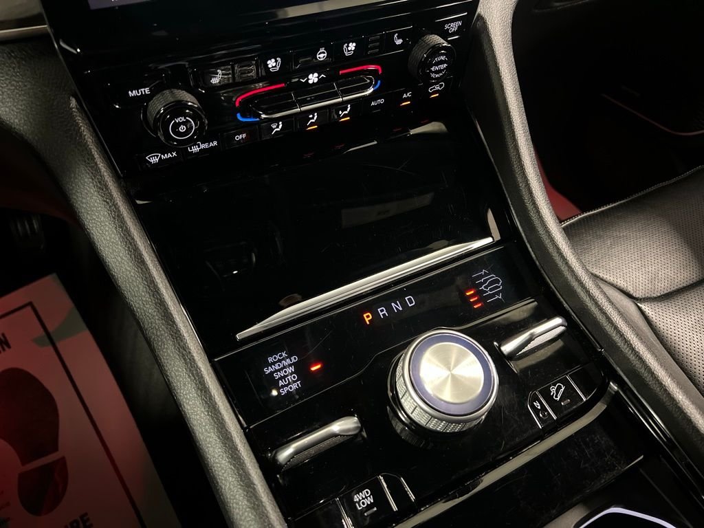 2023 Jeep Grand Cherokee Overland - Photo 46