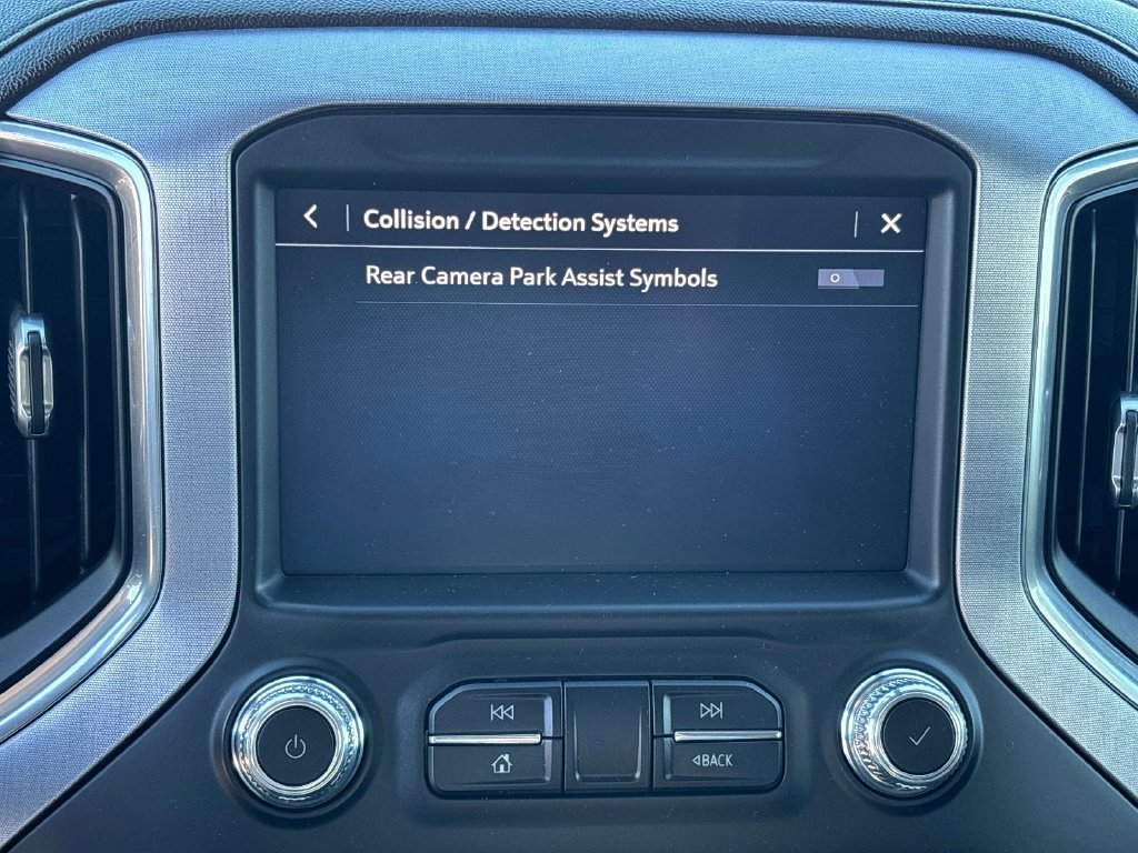 Used 2019 Silver GMC SLE image 25