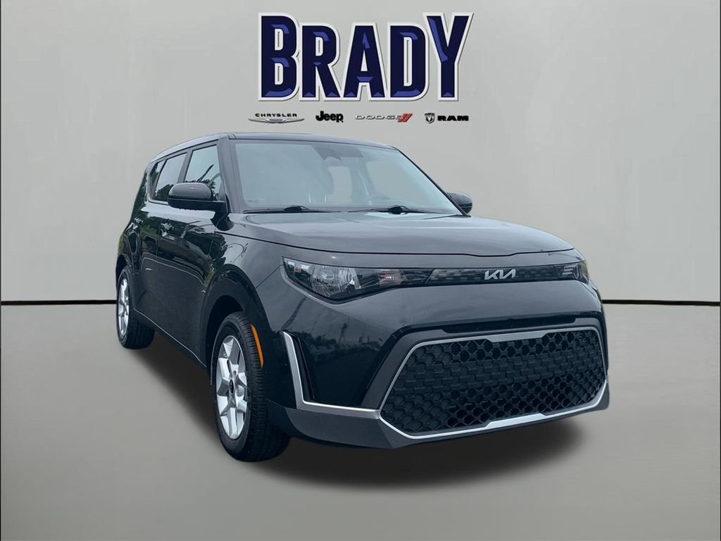 2024 Kia Soul 2.0L LX IVT's photo