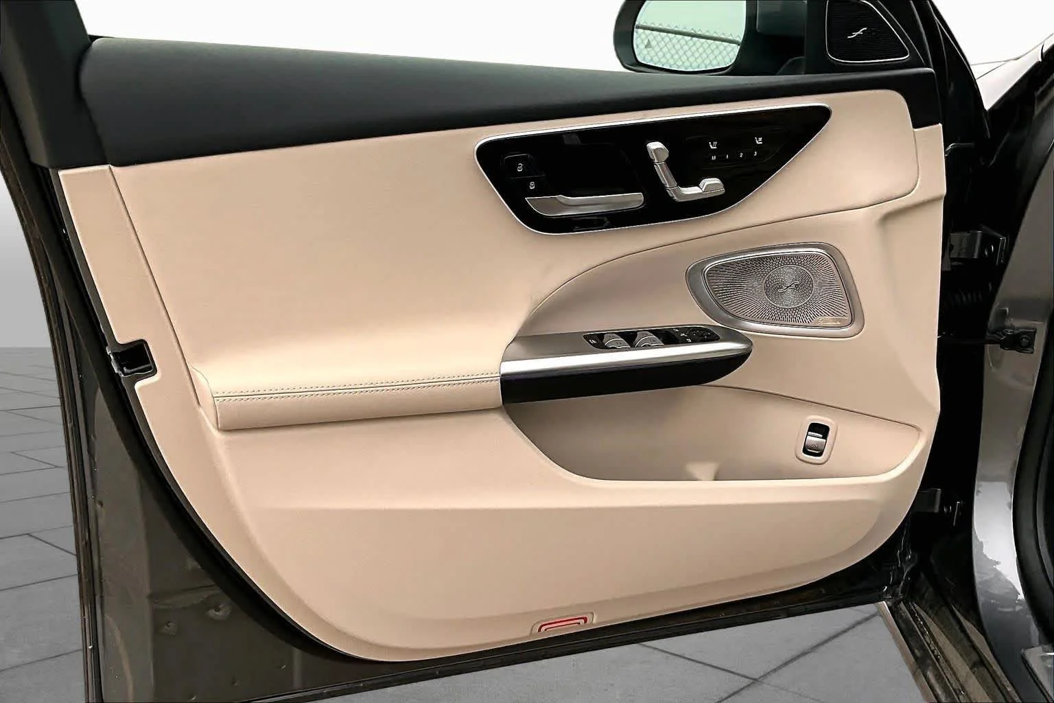 New 2026 Selenite Grey Metallic Mercedes-Benz C 300 image 12