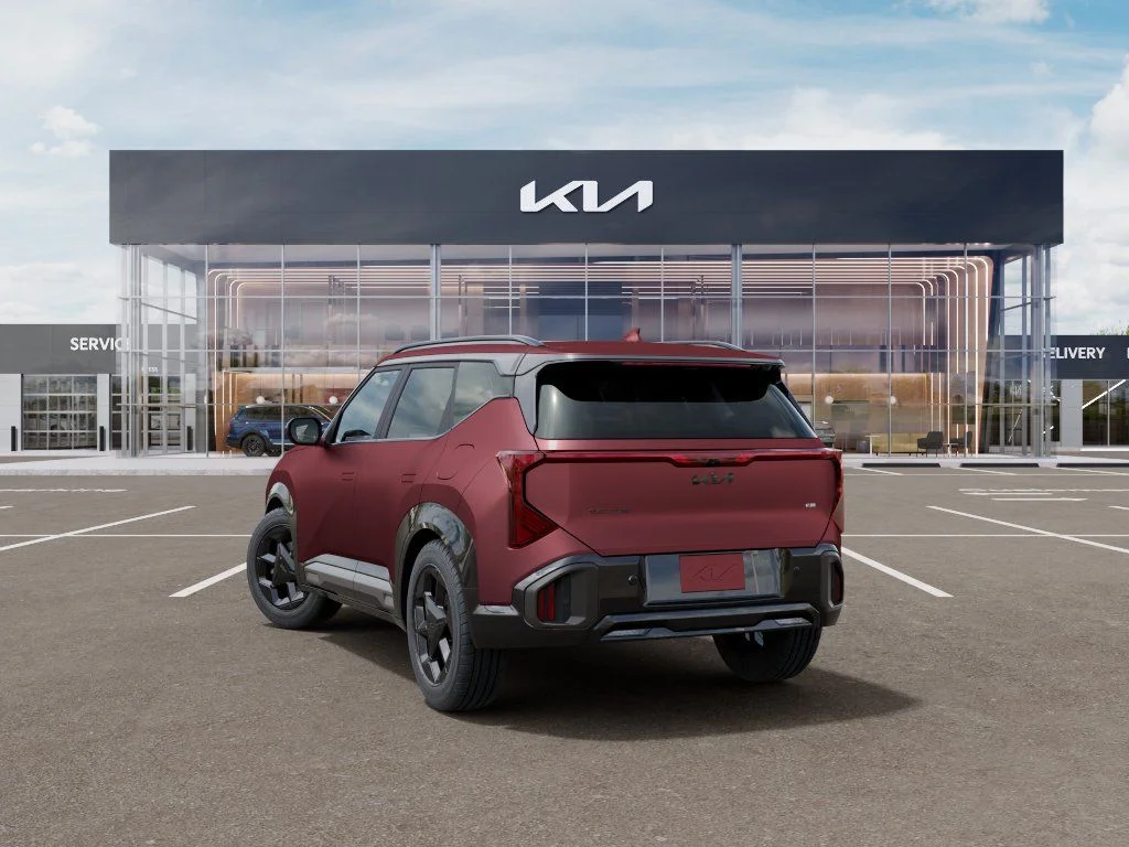 New 2027 Red Kia X-Line S image 4