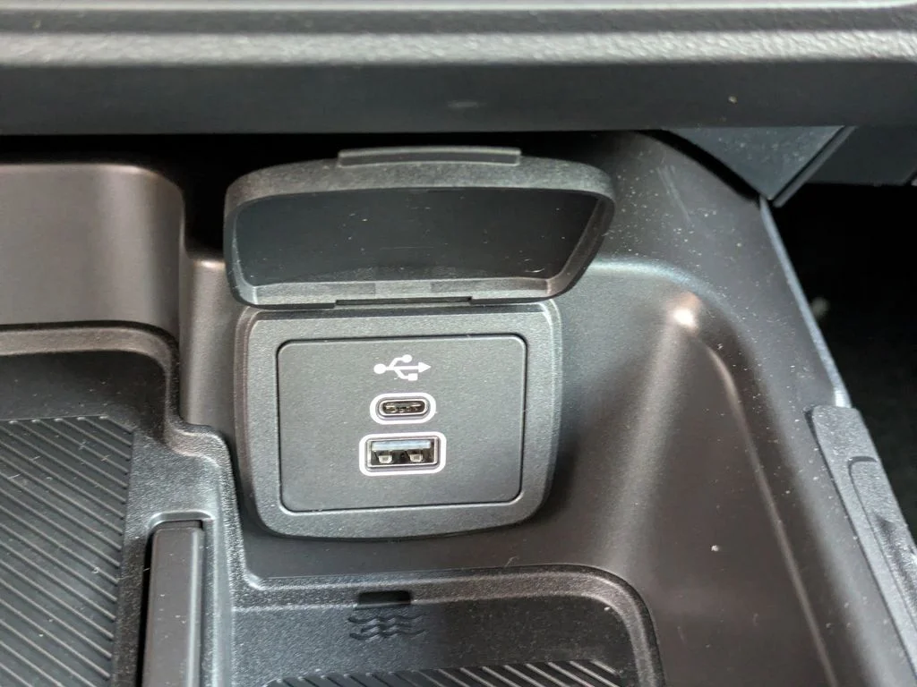 New 2026 Avalanche Gray Ford Base image 21