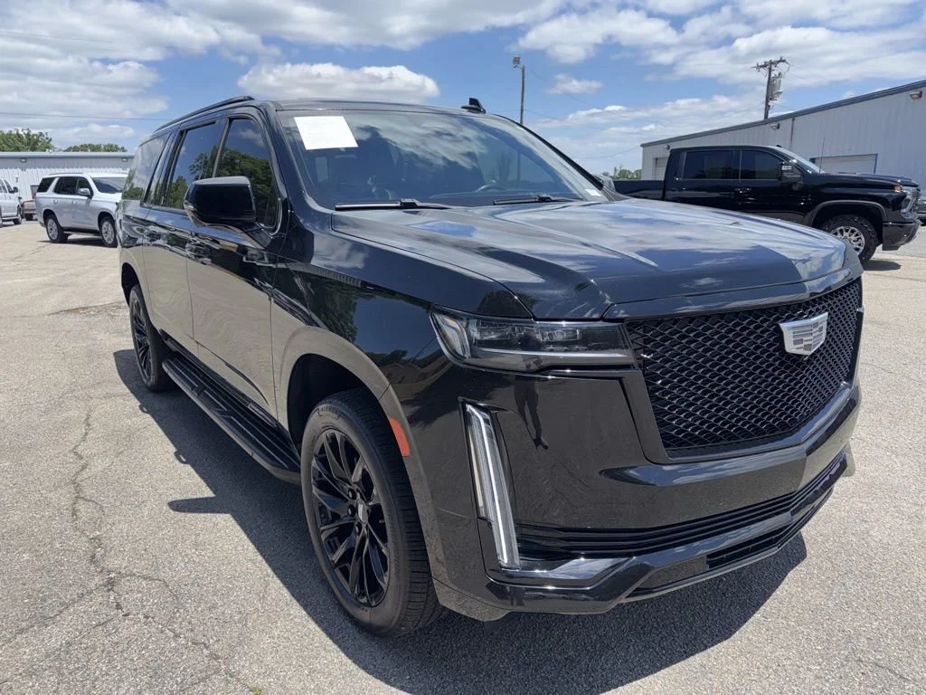 2022 Cadillac Escalade ESV Sport's photo