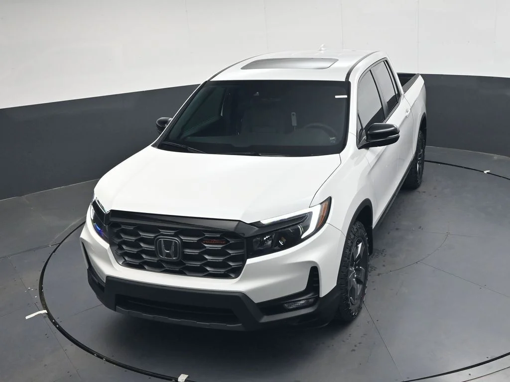 New 2026 Platinum White Pearl Honda TrailSport image 18