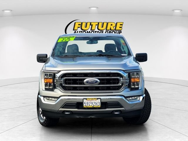 Used 2021 Silver Ford XLT image 2