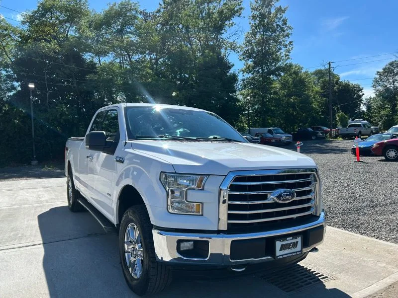 Used 2015 White Ford XLT Pickup 4D 6 1/2 ft image 14
