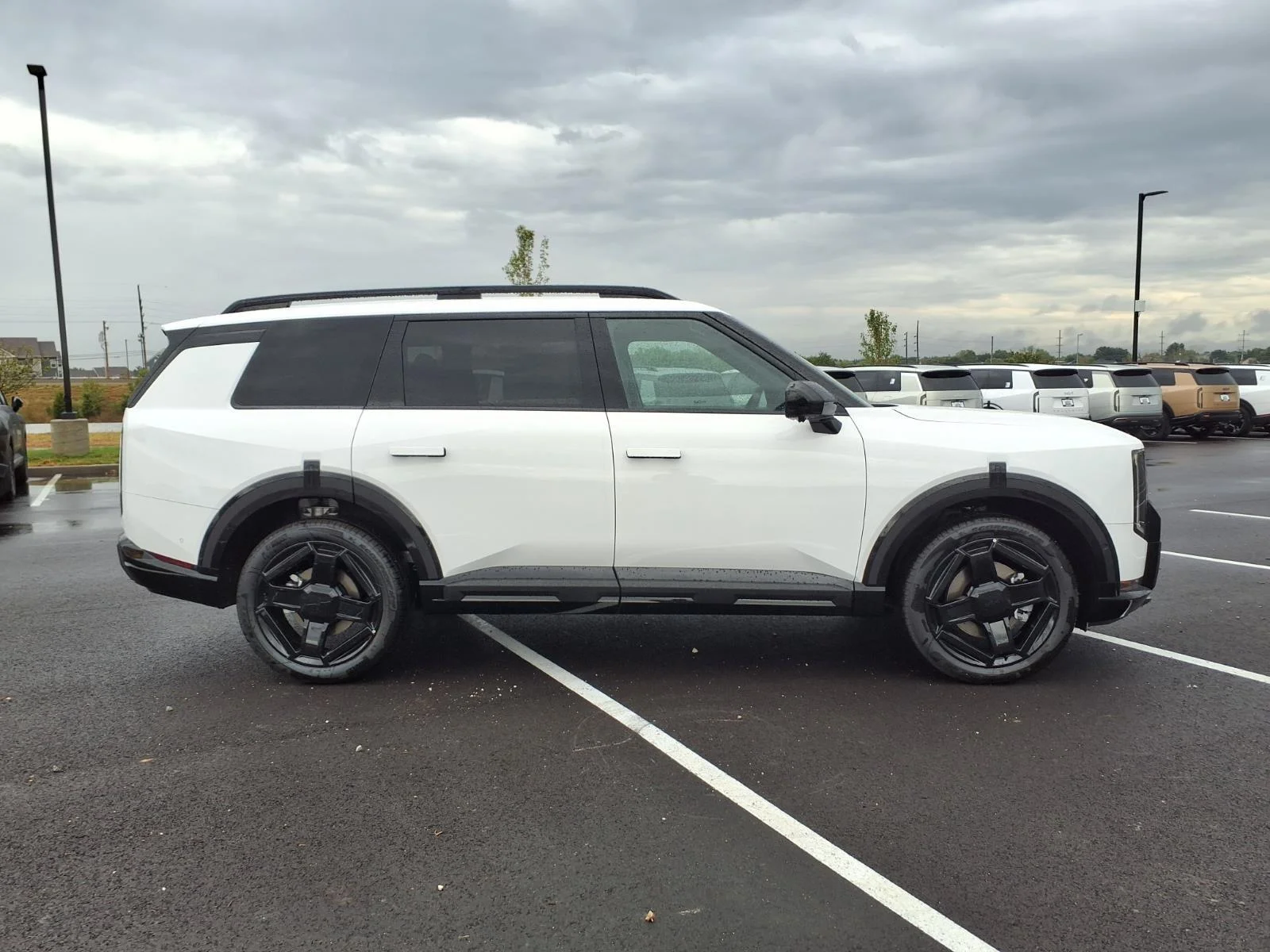 New 2027 Glacial White Pearl Kia X-Line SX image 2