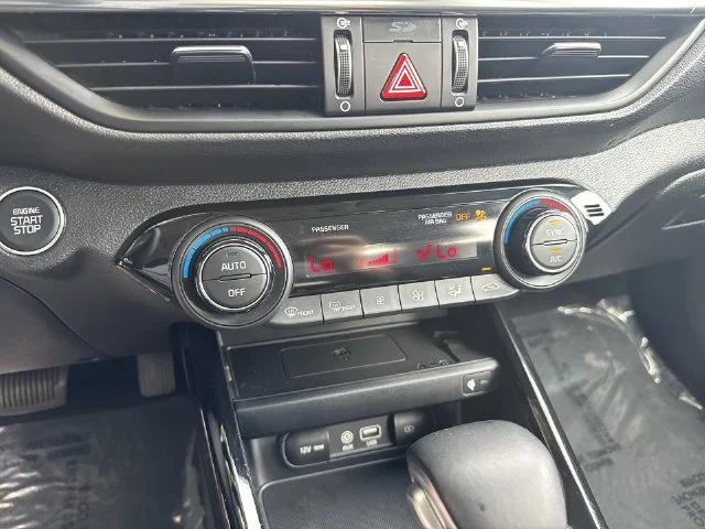 Used 2019 Red Kia EX image 19