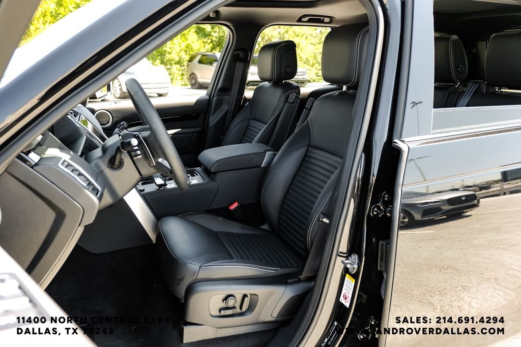Used 2025 Black Land Rover S image 27