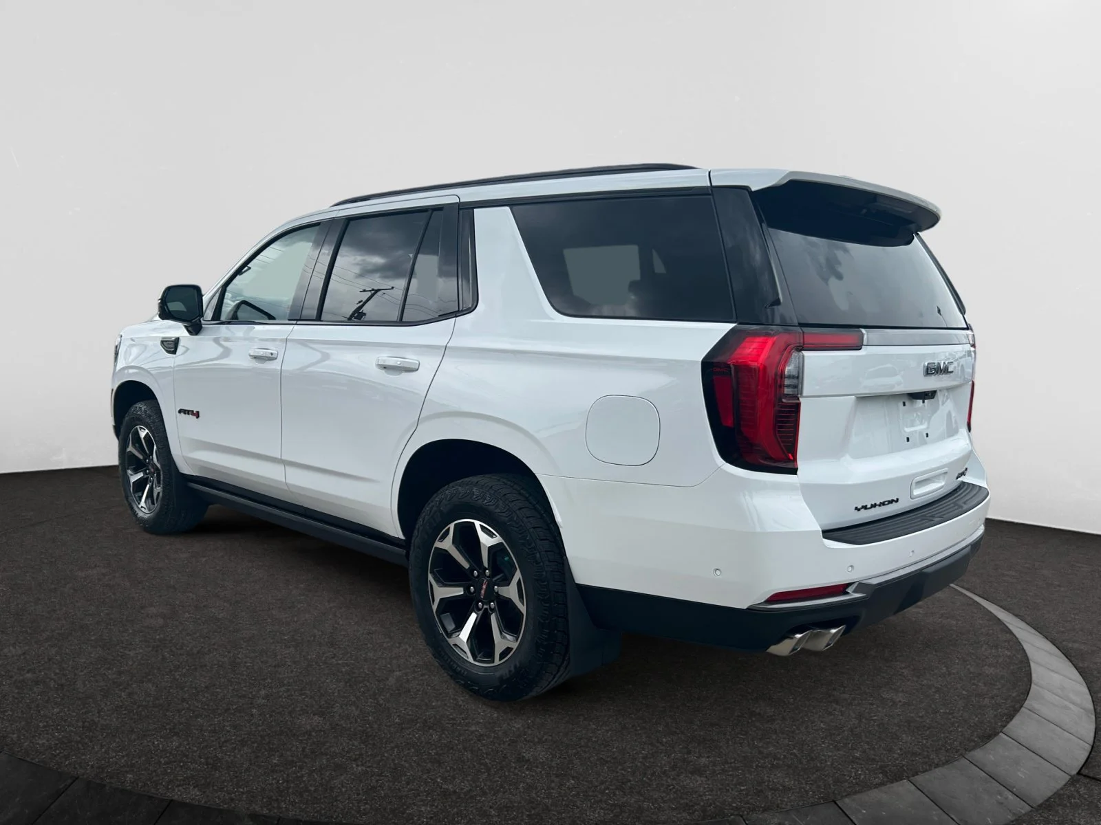 New 2026 Summit White GMC AT4 image 3