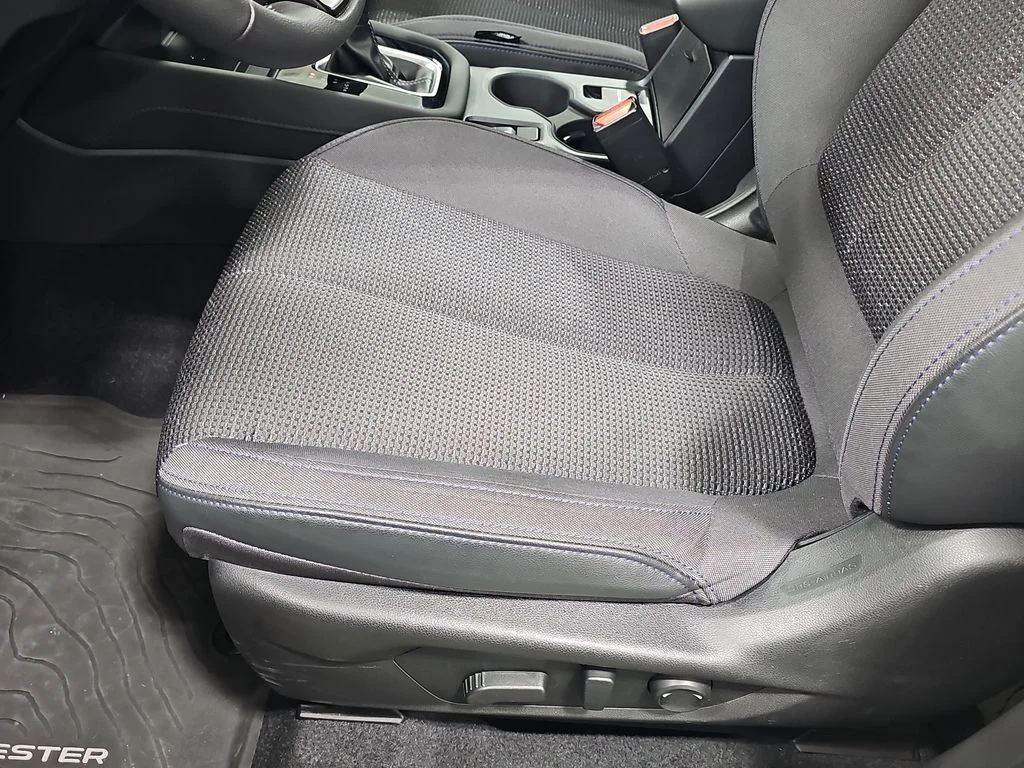 Used 2025 White Subaru Premium image 31