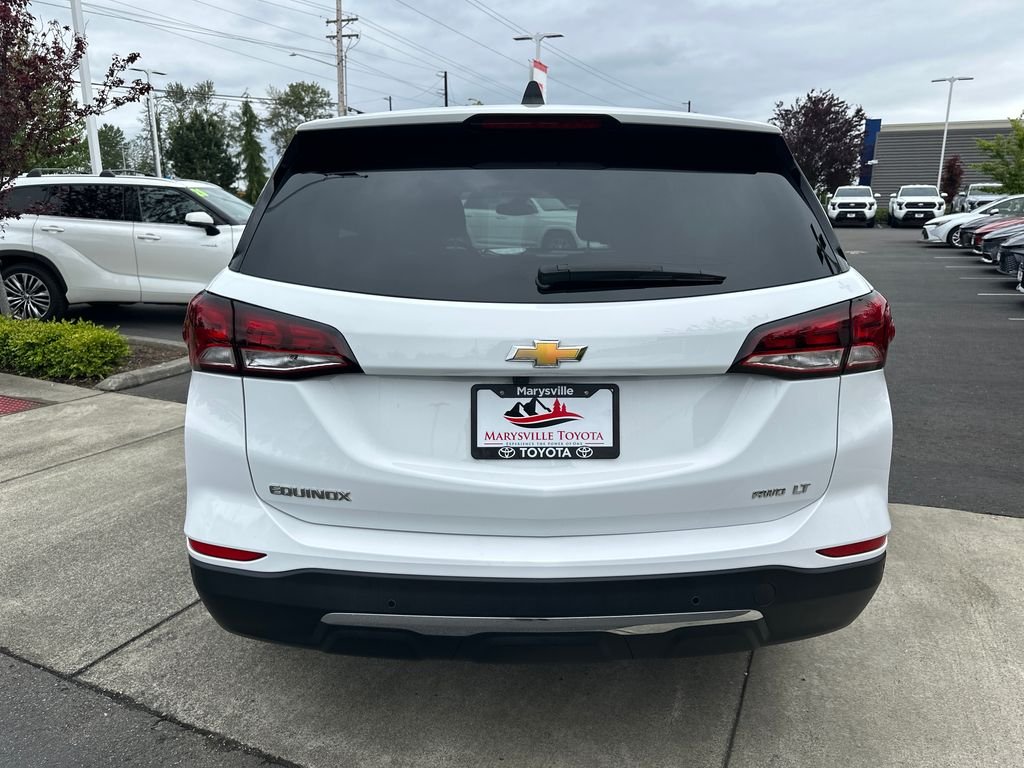 Used 2023 Summit White Chevrolet LT image 4