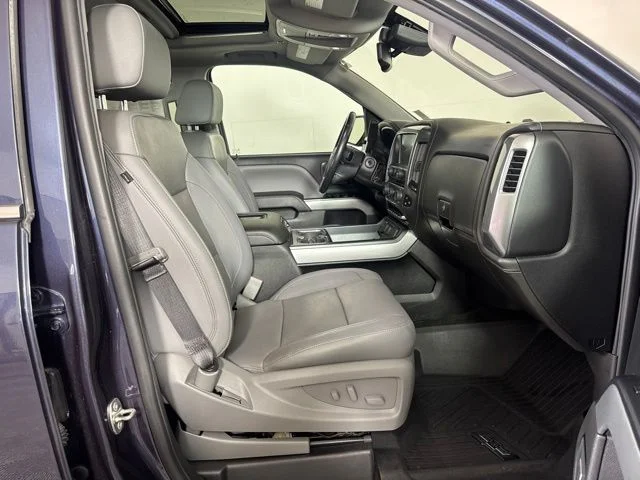 Used 2018 Blue Metallic Chevrolet LTZ image 4