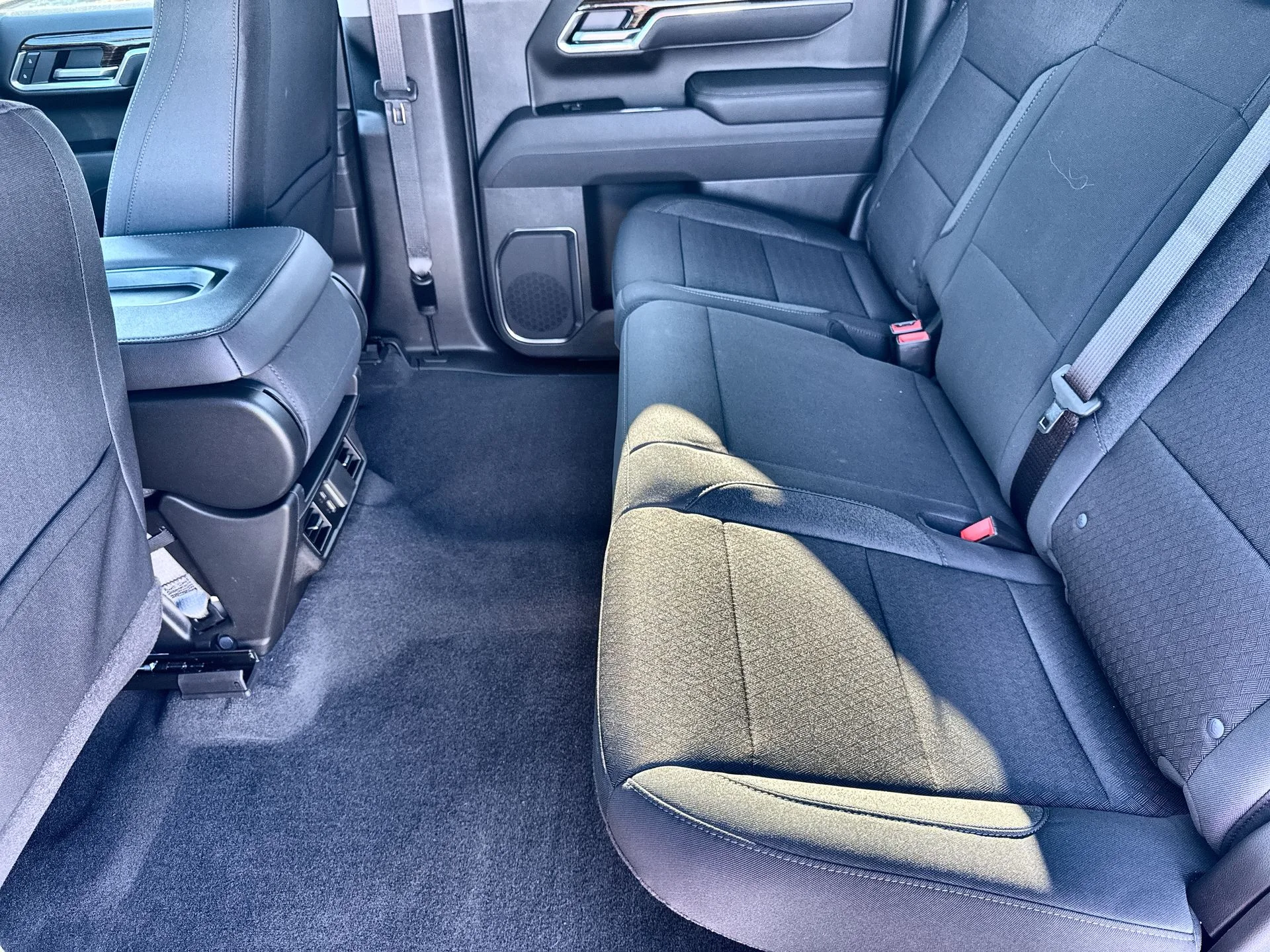 2026 GMC Sierra 1500 SLE - Photo 61
