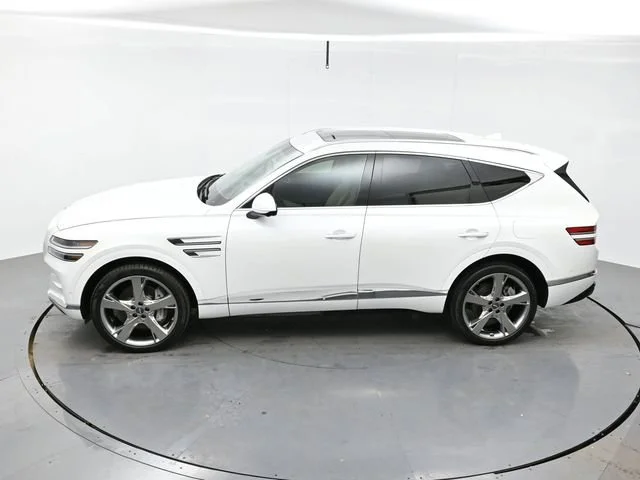 Used 2023 Uyuni White Genesis 4DR AWD 2.5 image 39
