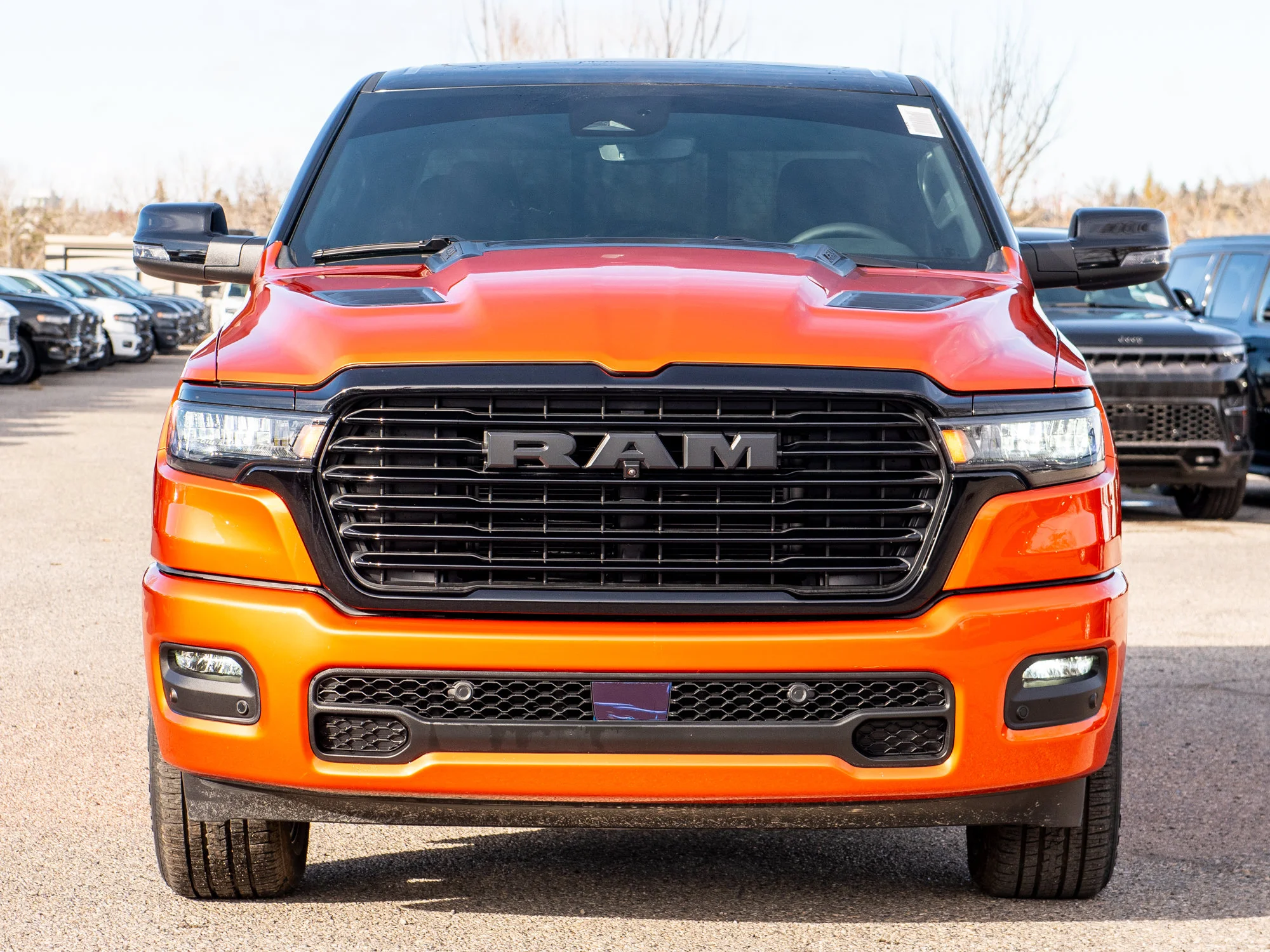 New 2026 Black RAM Sport* Crew Cab 4x4, Heated Seats/Wheel, Panoramic Sunroof, Navigation image 8