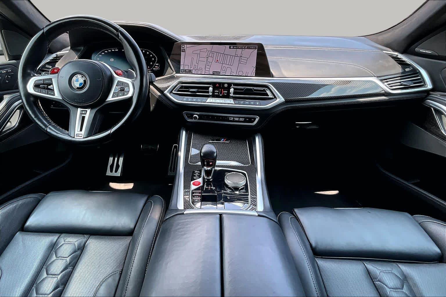 Used 2022 Black Sapphire Metallic BMW  image 16
