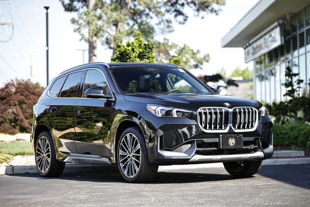 2025 BMW X1 xDrive28i's photo