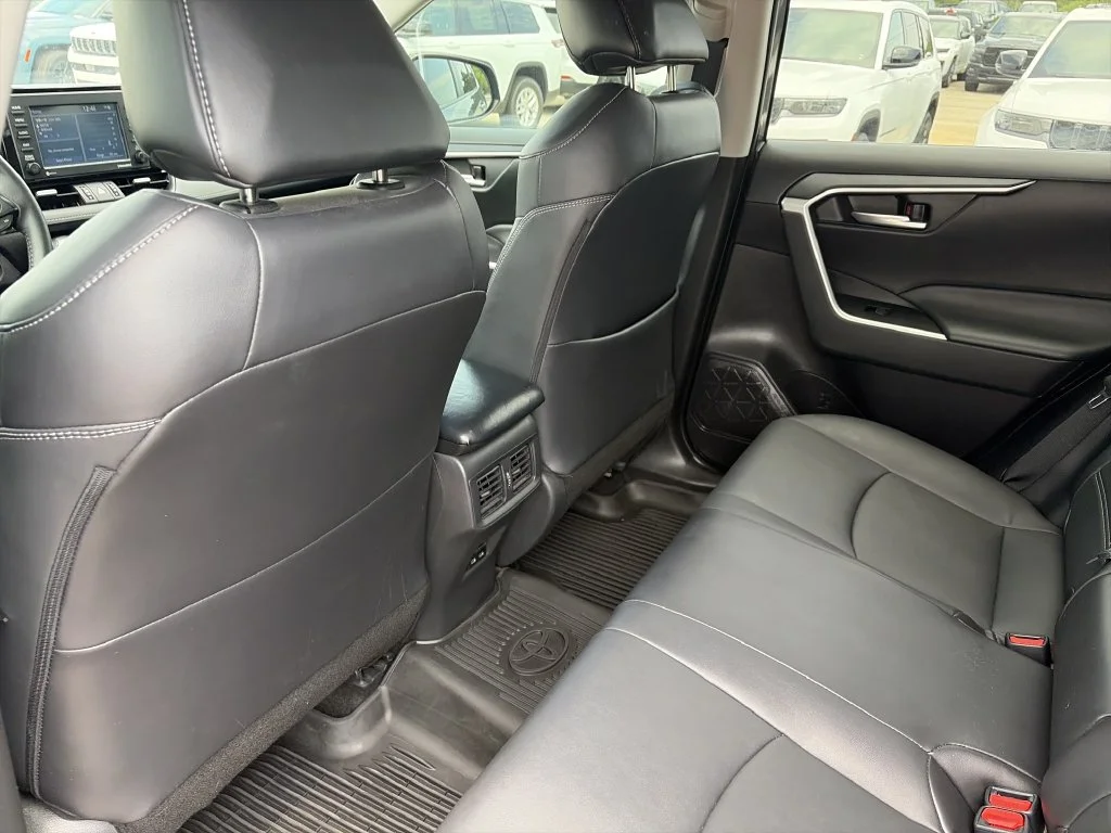 Used 2022 Gray Toyota XLE Premium image 28