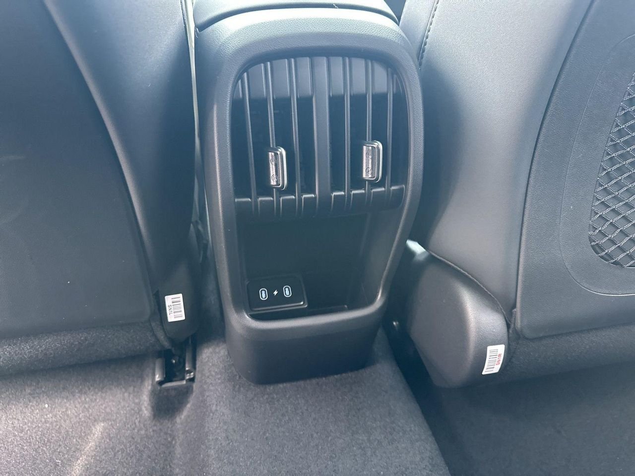 2026 Hyundai Kona Limited - Photo 19