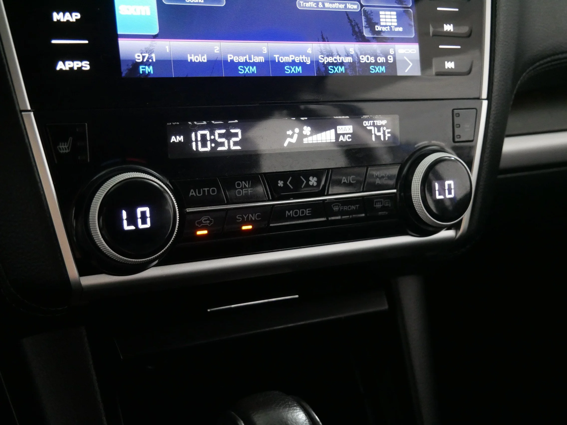 Used 2019 Abyss Blue Pearl Subaru Limited image 23
