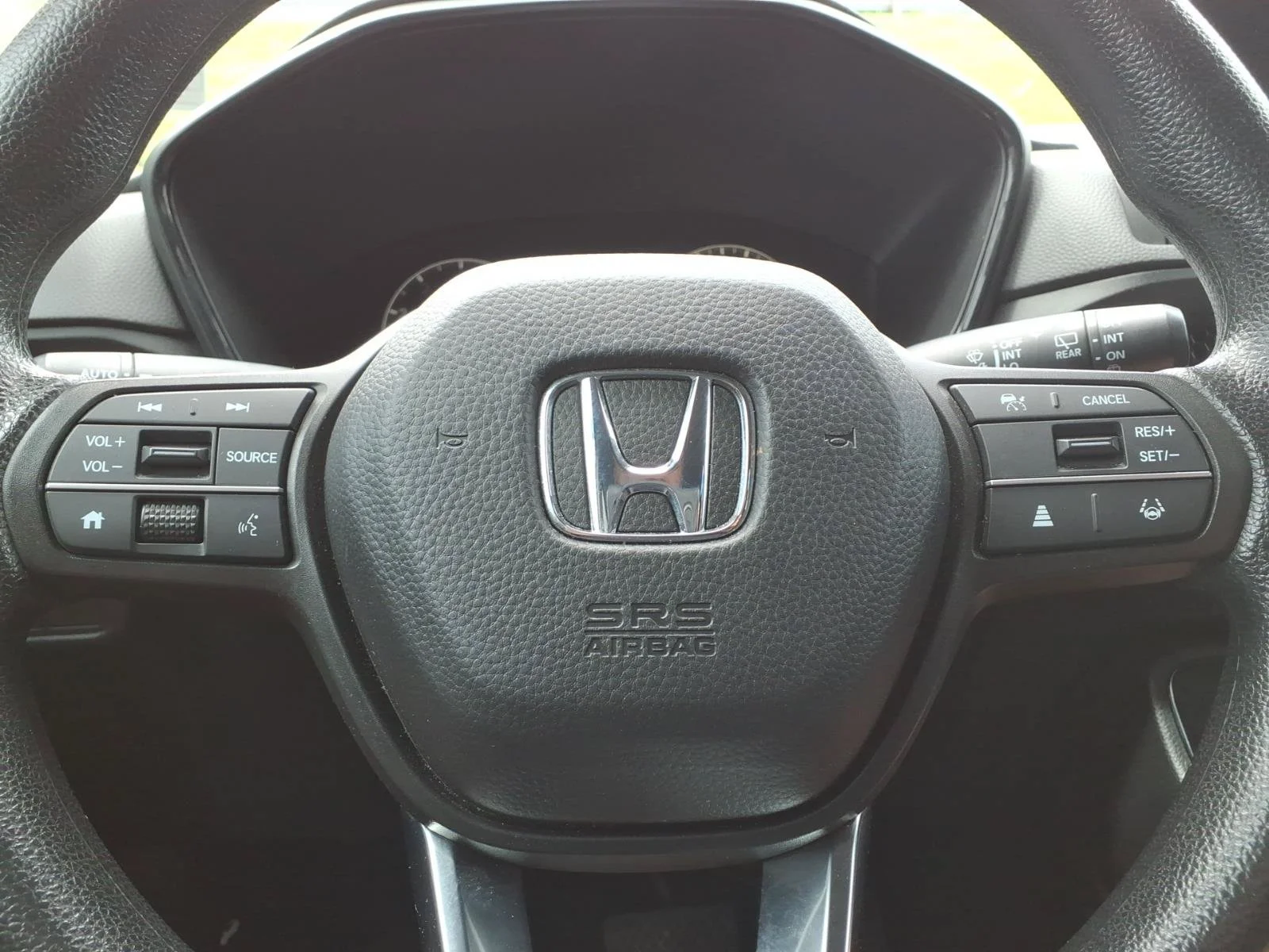 2024 Honda CR-V LX - Photo 31