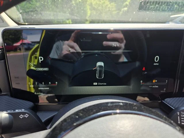 New 2026 Yuzu Yellow Metallic / Super Black Two-tone Nissan SR image 17