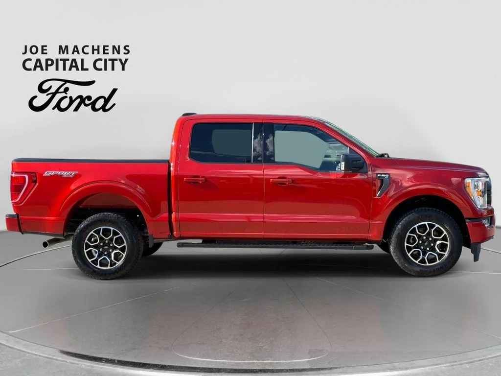 Used 2023 Red Ford XLT image 3