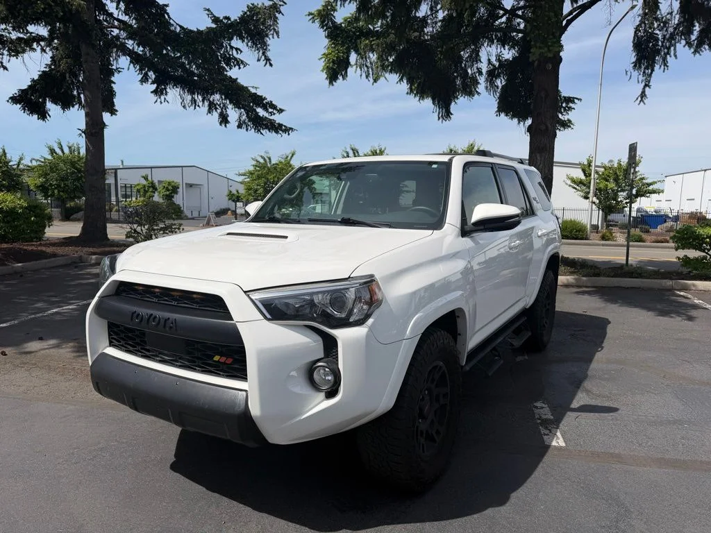 2020 Toyota 4Runner TRD Off-Road Premium 4WD V6's photo