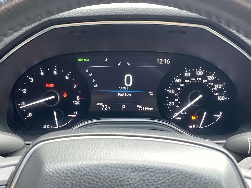 Used 2022 Red Toyota XLE image 19