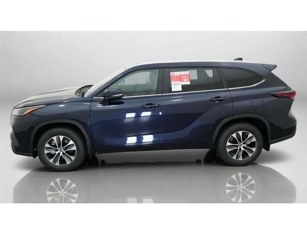 New 2026 Blueprint Toyota XLE image 3