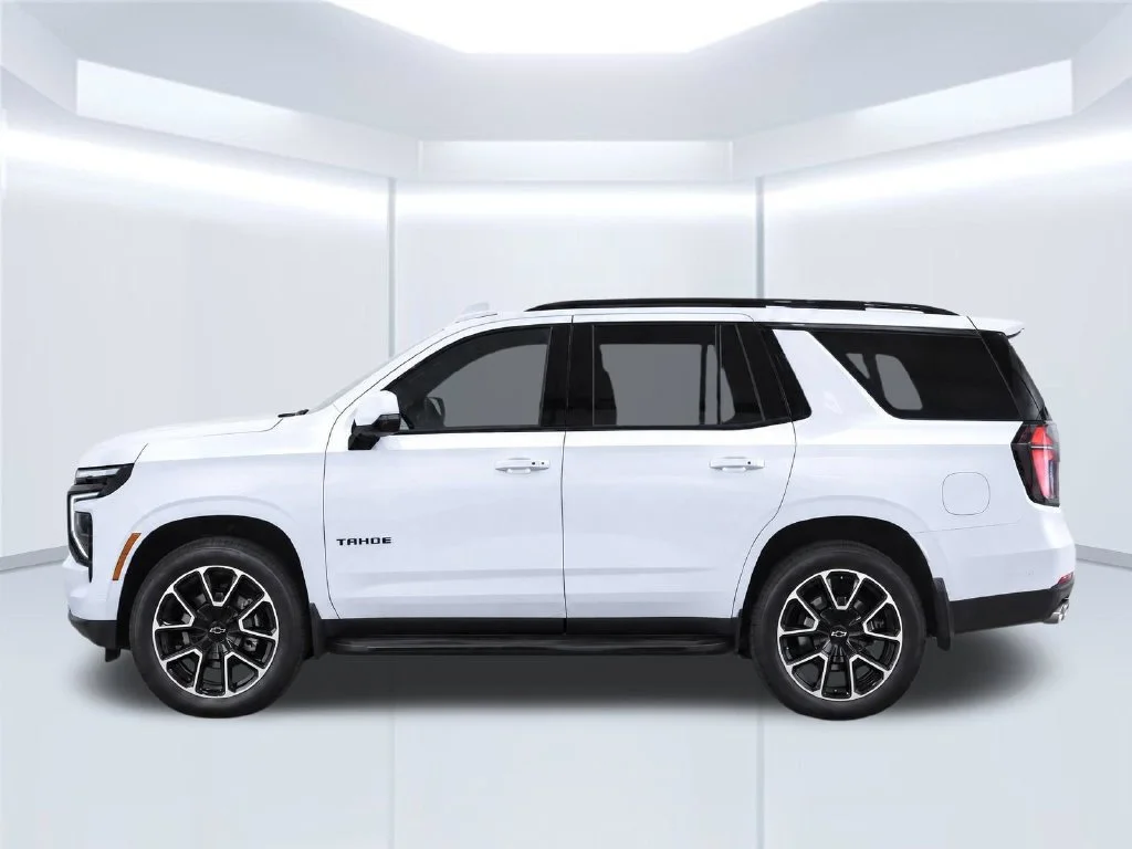 New 2027 White Chevrolet RST image 8
