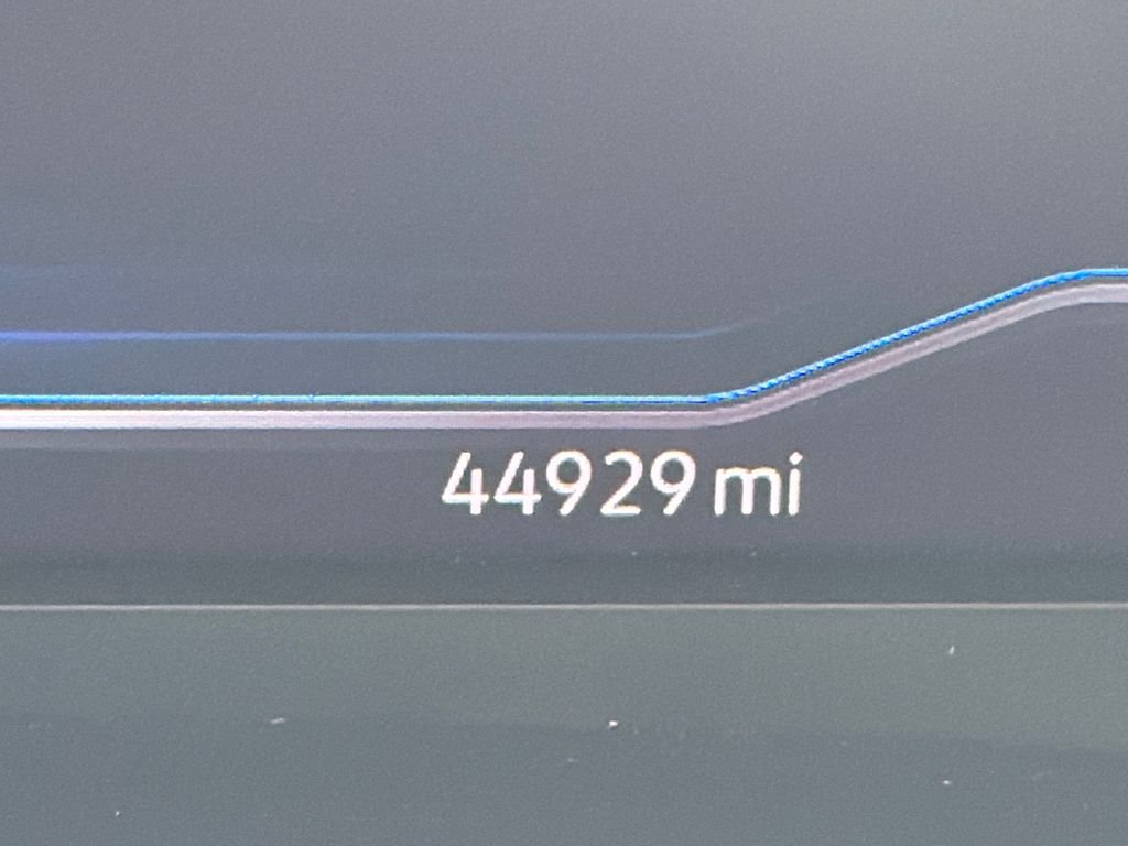 New 2026 Black Volkswagen 2.0T SE image 16