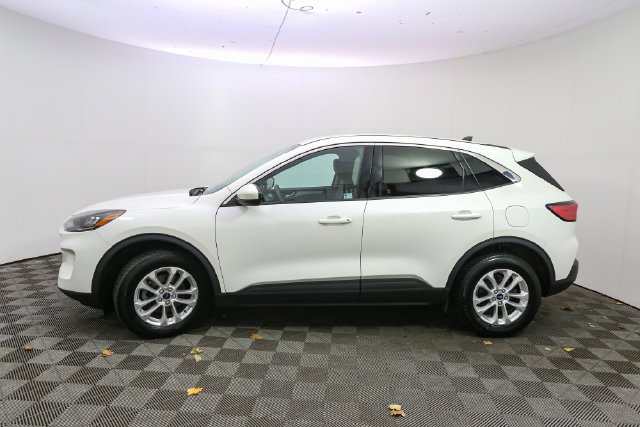 Used 2020 White Ford SE image 6