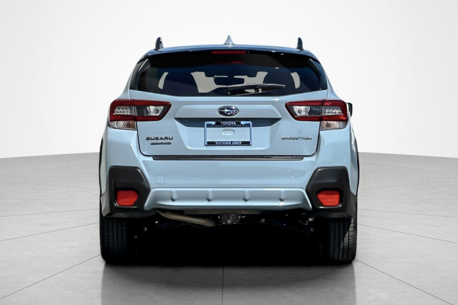 Used 2023 GRAY KHAKI Subaru Premium image 4